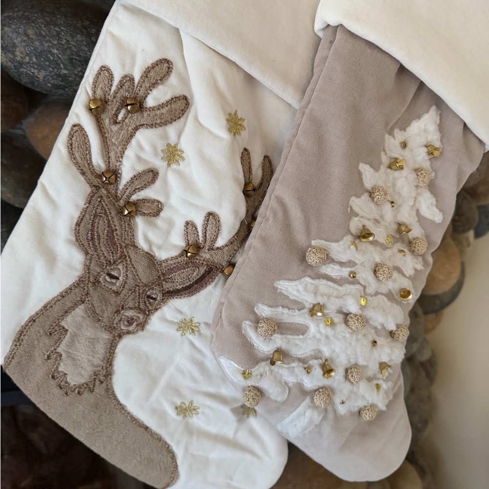 2 Brand New Pottery barn stockings & stocking hooks